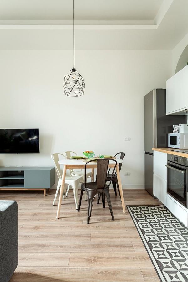 Ferienwohnung Da Noi Sul Naviglio Mailand Exterior foto